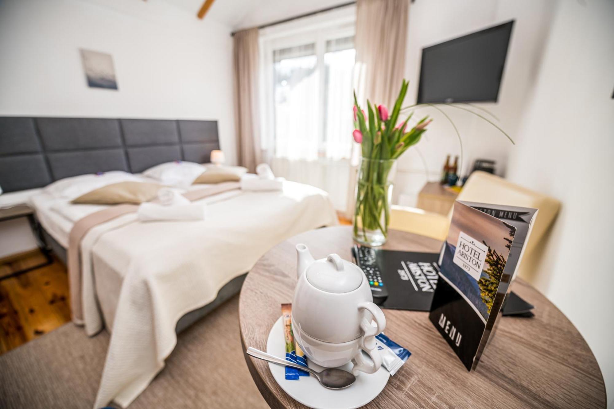 Hotel Ariston カルパッチ エクステリア 写真